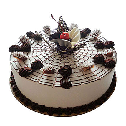 White Choco Truffle Cake delivery to Chennai | White Choco Truffle Cake  delivery from Berry N Blossom|