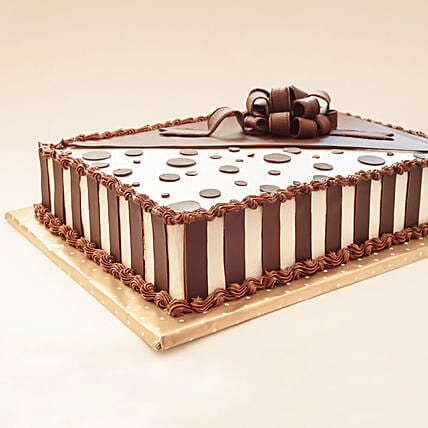 Cakes | Rectangle cake, Simple birthday cake, Wedding sheet cakes
