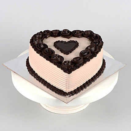 Elegant 3 Kg Engagement Cake 5 |Theme wedding cakes chennai |send cakes to  chennai - Cake Square Chennai | Cake Shop in Chennai
