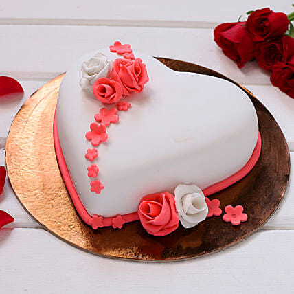 Heart Shape Chocolate Photo Cake 1 KG - Durgapur Cake Delivery Shop